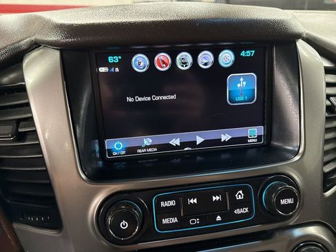 Used 2018 Chevrolet Suburban Premier image 41