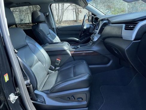 Used 2019 GMC Yukon SLT image 29
