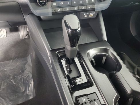 New 2026 Subaru Outback Premium image 19