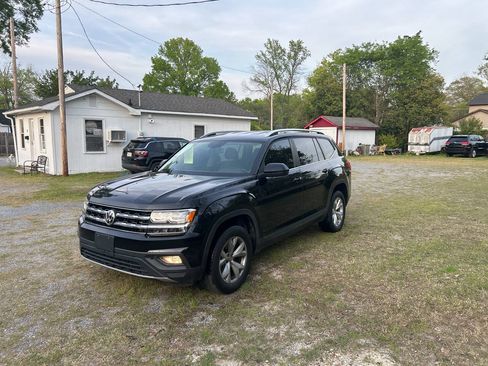Used 2019 Volkswagen Atlas SE FWD image 3