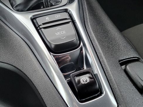 Used 2018 Chevrolet Camaro LT w/ RS Package image 21