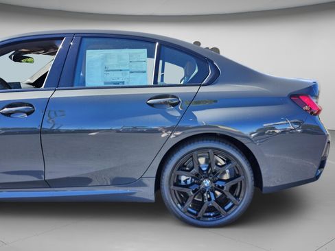 New 2026 BMW 330i Sedan w/ M Sport Package RWD image 40