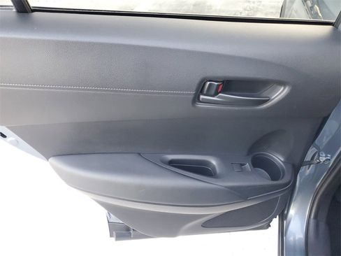 Certified 2023 Toyota Corolla Cross LE image 14