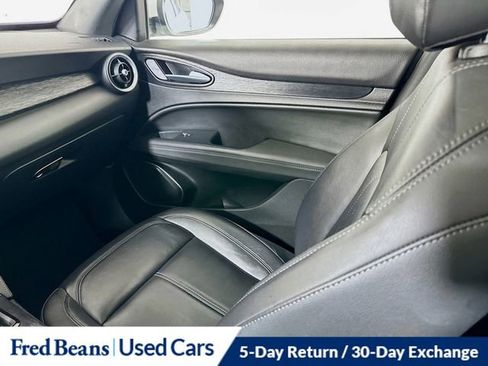 Used 2022 Alfa Romeo Stelvio Sprint AWD/4WD image 26