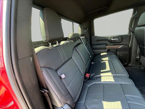 Used 2020 Chevrolet Silverado 1500 High Country w/ Technology Package AWD/4WD image 26