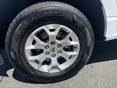 Used 2023 Ford F150 XLT AWD/4WD image 12