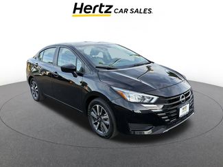 Used 2025 Nissan Versa SV video 1