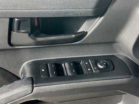 Certified 2024 Toyota Tacoma SR5 image 17