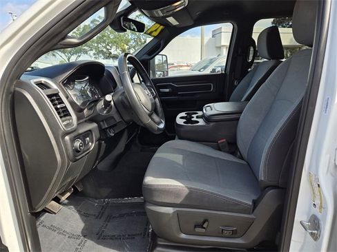 Used 2024 RAM 2500 Big Horn image 12