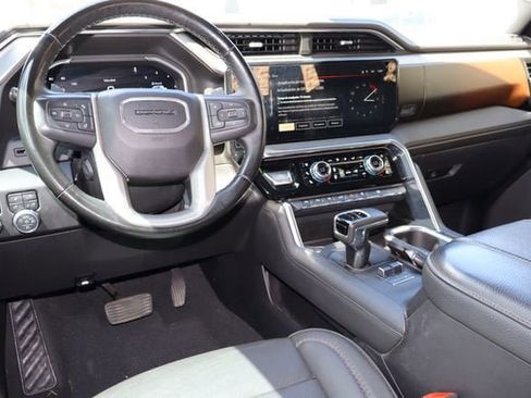 Used 2023 GMC Sierra 1500 Denali RWD image 4