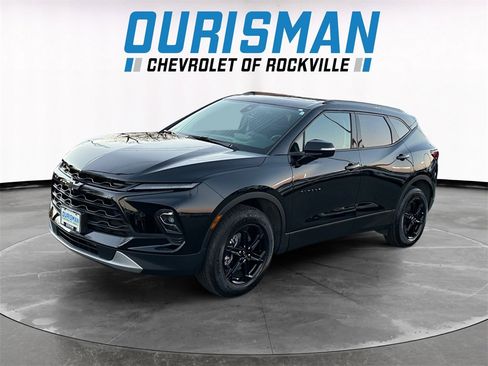 New 2025 Chevrolet Blazer LT w/ Sound & Technology Package image 2