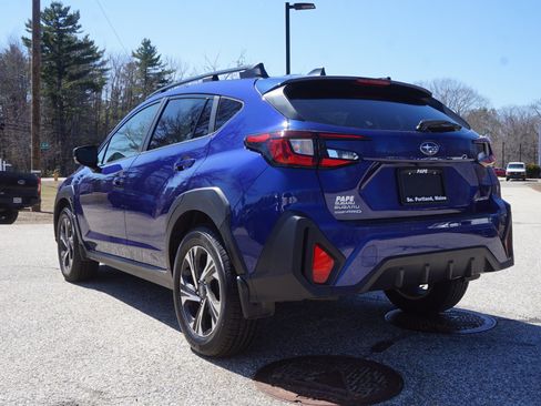 Used 2024 Subaru Crosstrek 2.0i Premium image 7