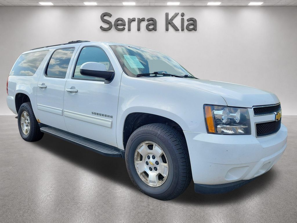 Used 2013 Chevrolet Suburban LS AWD/4WD image 7