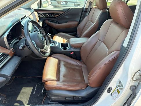 Used 2021 Subaru Outback Touring w/ Popular Package #2 AWD/4WD image 12