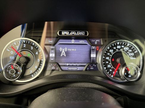 Used 2020 RAM 1500 Big Horn AWD/4WD image 20
