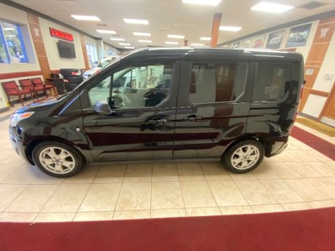 Used 2014 Ford Transit Connect XLT FWD image 2