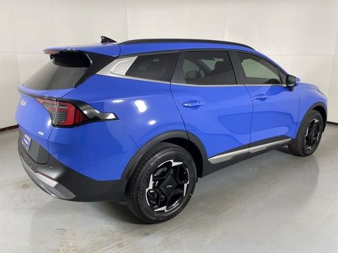 New 2026 Kia Sportage EX w/ EX Panorama Roof Package image 8