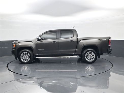 Used 2019 GMC Canyon SLT w/ Trailering Package image 8