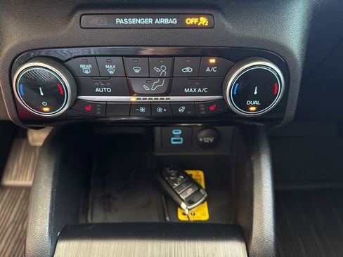 Used 2022 Ford Escape SEL w/ SEL Stealth AWD Package image 20