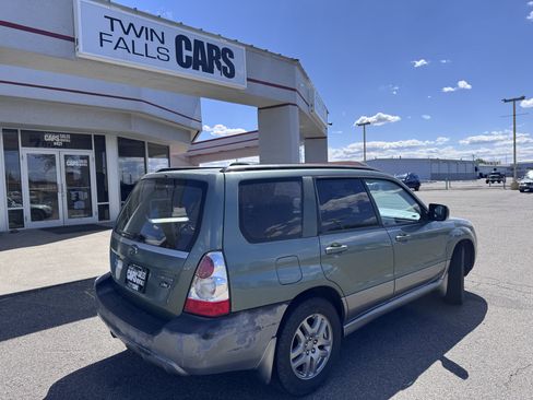 Used 2007 Subaru Forester 2.5X L.L. Bean AWD/4WD image 8