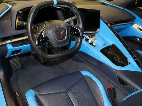Used 2023 Chevrolet Corvette Stingray Premium Cpe w/ 3LT RWD image 4