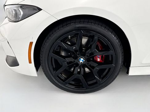 Used 2026 BMW 330i Sedan w/ M Sport Package RWD image 29