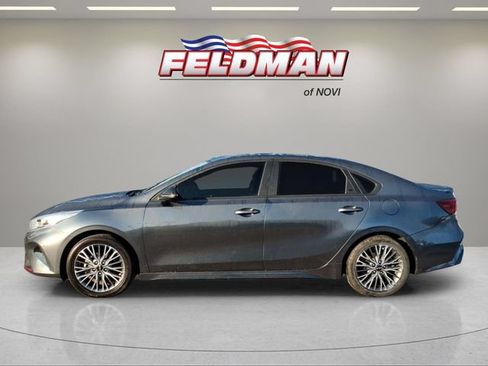 Used 2024 Kia Forte GT-Line w/ GT-Line Premium Package FWD image 2