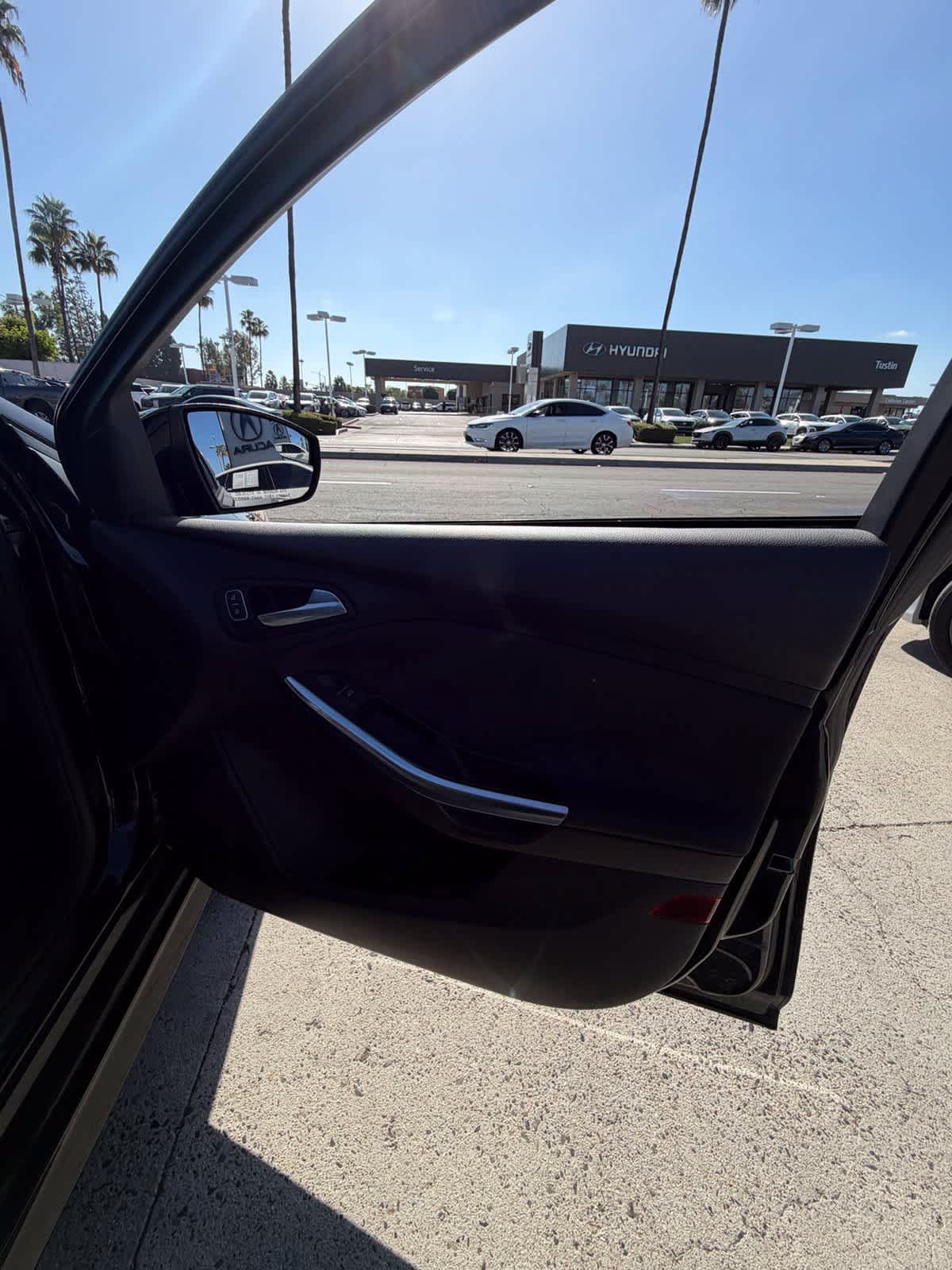 Used 2018 Ford Focus ST FWD image 14