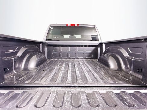 Used 2016 RAM 1500 Tradesman w/ Popular Equipment Group RWD image 33