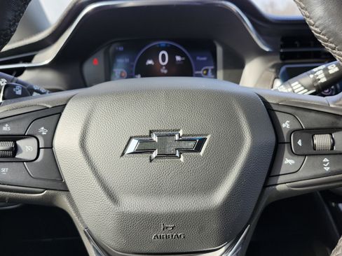 Used 2023 Chevrolet Bolt LT image 26