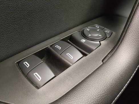 Used 2024 Chevrolet Blazer LT w/ Convenience Package FWD image 27