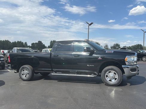 Used 2022 RAM 2500 Big Horn AWD/4WD image 4