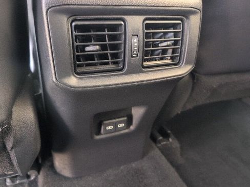 Used 2024 Toyota RAV4 Adventure image 37