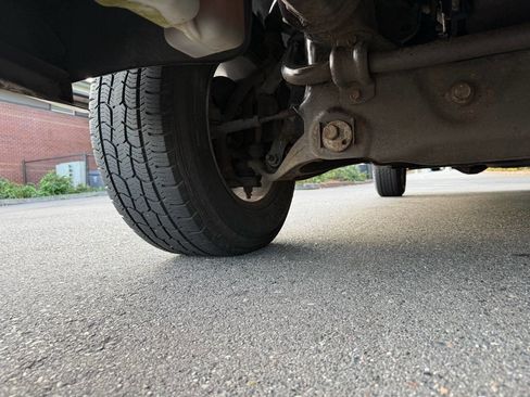 Used 2006 Dodge Dakota SLT w/ Sport Appearance Group image 29