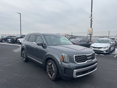 Certified 2023 Kia Telluride S w/ S Sunroof Package