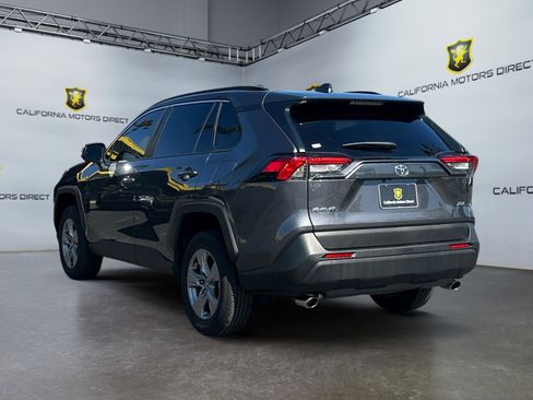 Used 2024 Toyota RAV4 XLE image 3