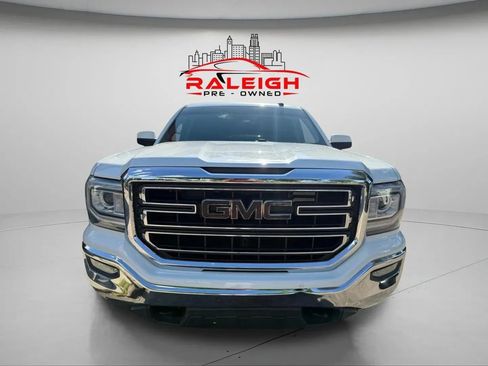 Used 2018 GMC Sierra 1500 SLE w/ SLE Value Package image 6