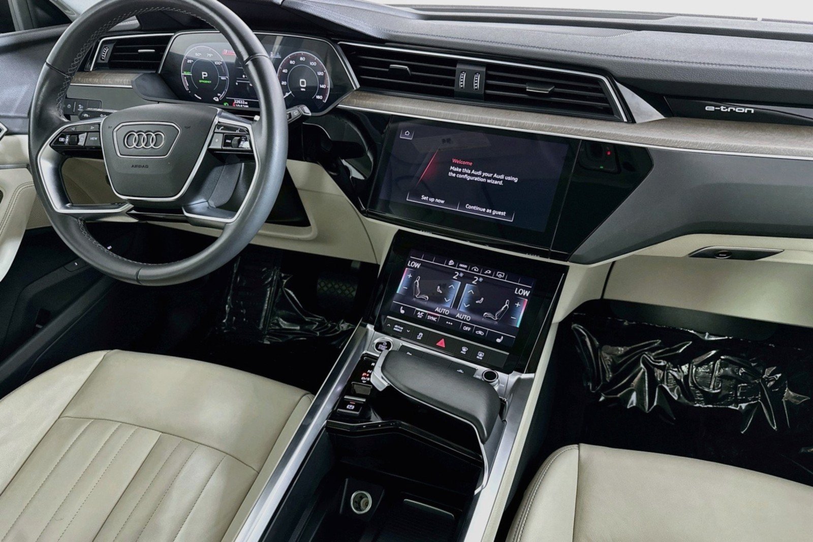 Used 2024 Audi Q8 e-tron Premium Plus AWD/4WD image 6