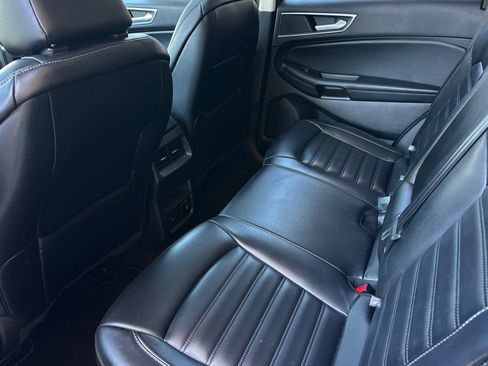 Certified 2023 Ford Edge SEL w/ Convenience Package AWD/4WD image 11
