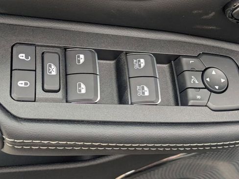 New 2026 RAM 1500 Limited AWD/4WD image 16