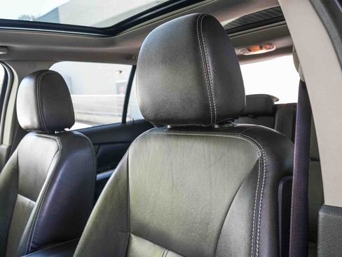 Used 2013 Ford Edge Sport w/ Driver Entry Pkg image 22