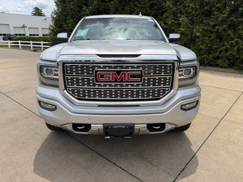 Used 2018 GMC Sierra 1500 Denali w/ Denali Ultimate Package AWD/4WD image 6