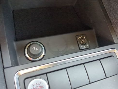 Used 2015 Volkswagen Jetta SE FWD image 21