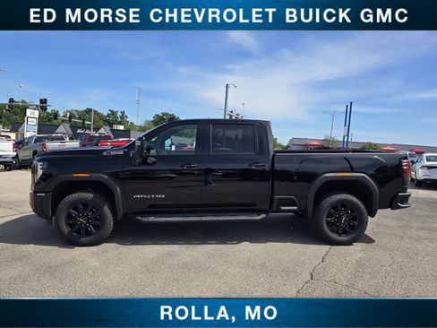 Used 2026 GMC Sierra 2500 AT4 AWD/4WD image 6
