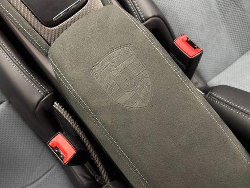 Used 2024 Porsche 718 Cayman GT4 RS w/ Weissach Package image 34