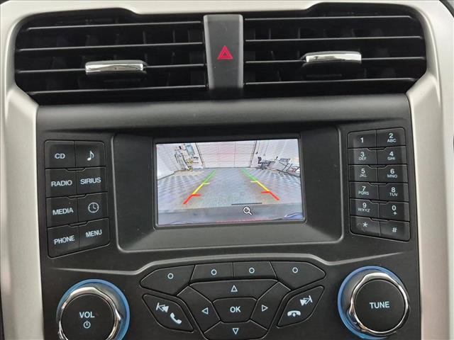 Used 2015 Ford Fusion SE FWD image 14