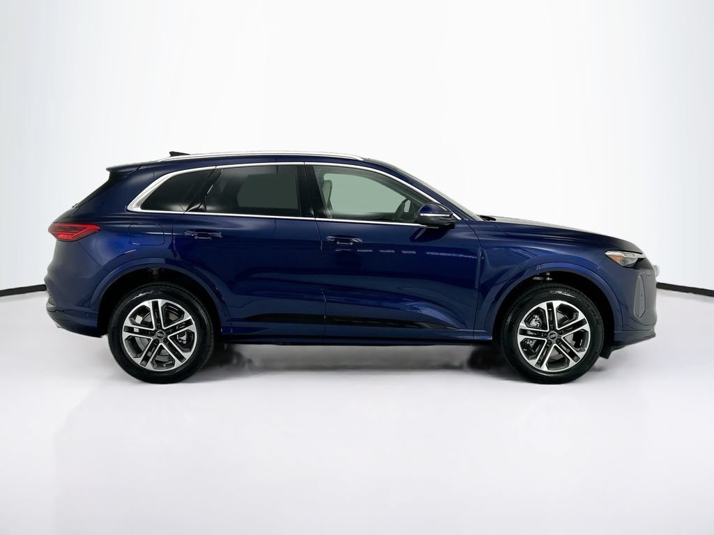 Used 2026 Audi Q5 Premium Plus AWD/4WD image 4