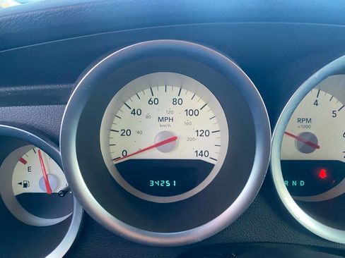 Used 2006 Dodge Charger SE image 12