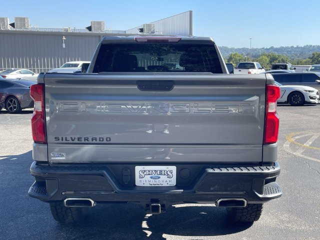 Used 2021 Chevrolet Silverado 1500 Custom Trail Boss AWD/4WD image 3