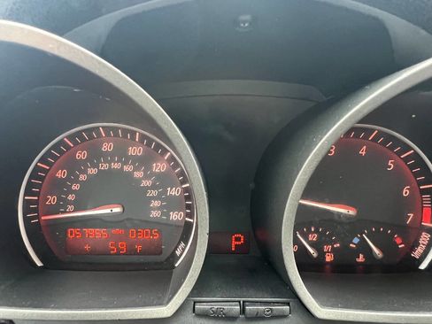 Used 2004 BMW Z4 2.5i image 27